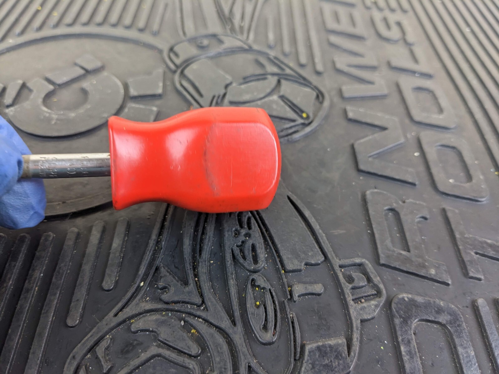 #av311 MAC Tools USA Model P212XA #2 Philips Stubby Red Hard Handle Screwdriver