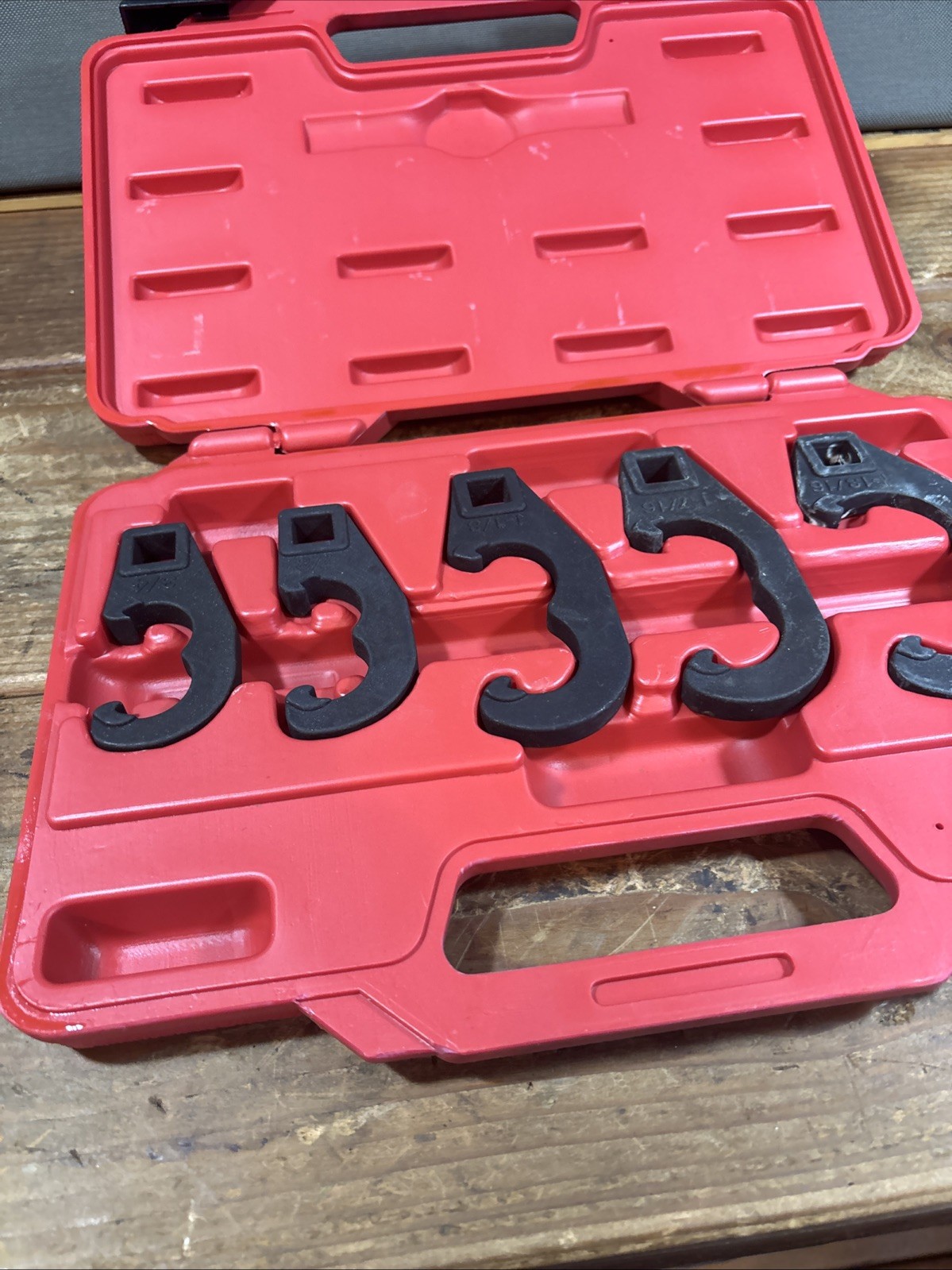Tie Rod Tool Set See Pictures for Sizes. in Excellent Condition
