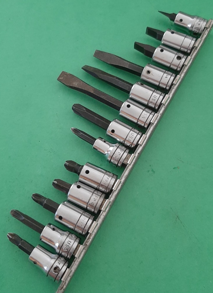 13pc Snap-on Phillips Flat Tip Slotted Head Bit Driver Socket Set 3/8″ Drive