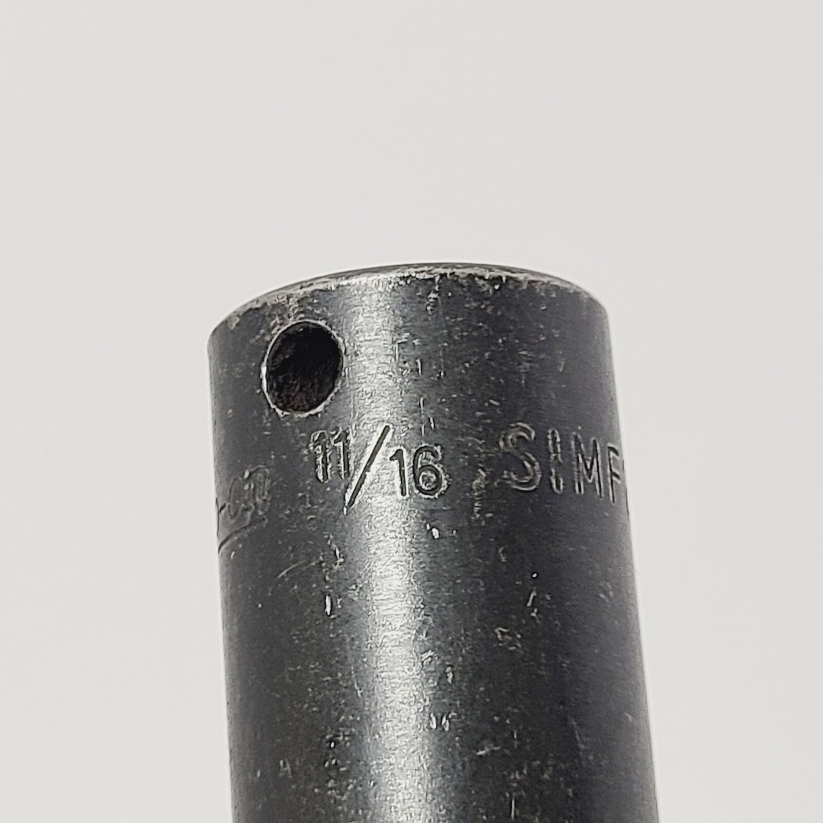 Snap On 3/8″ Drive 11/16″ SAE Deep Impact 6pt Socket SIMF220 USA