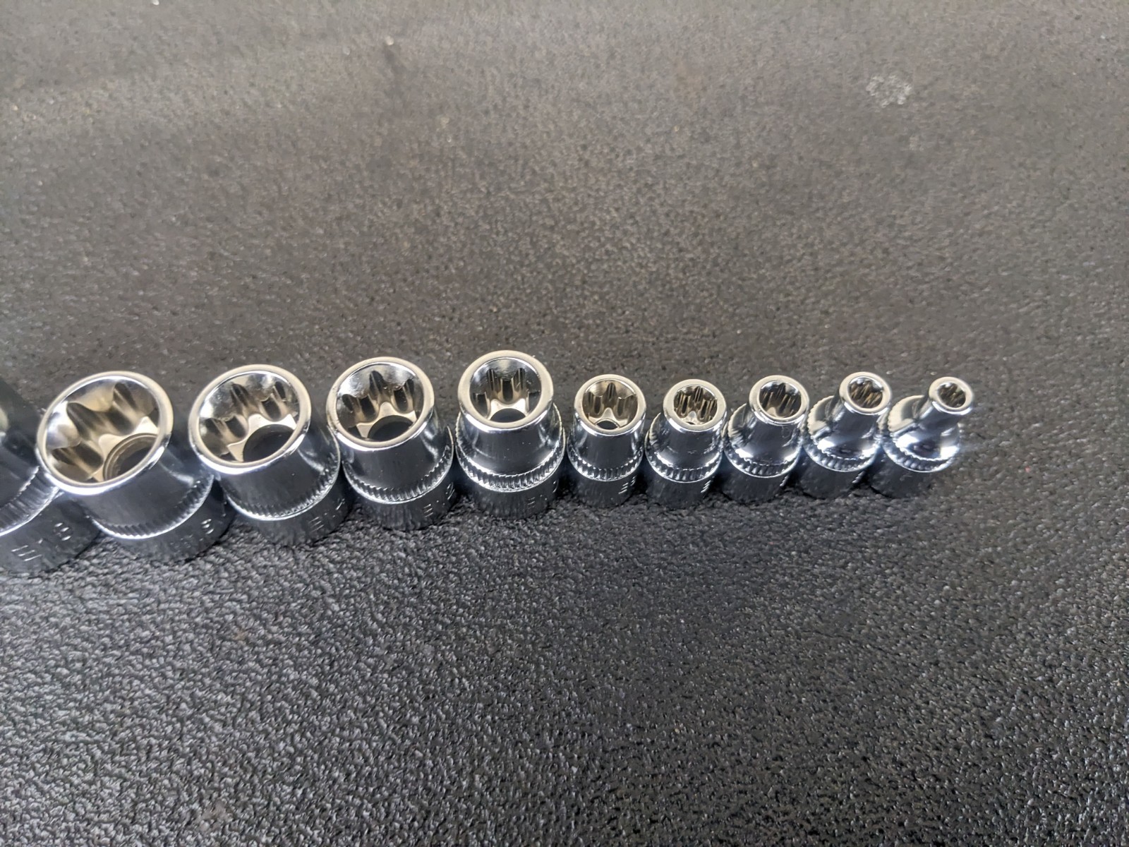#bp435 MAC Tools NEW SMXVE11B 11 Piece Inverted Star Socket Set