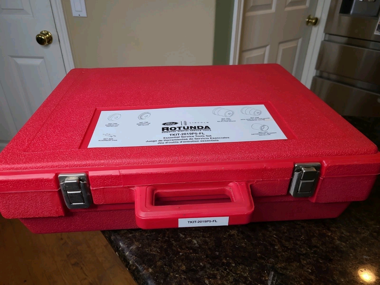 TKIT-2019P5-FL Ford Rotunda Essential Service Tool Kit NEW!