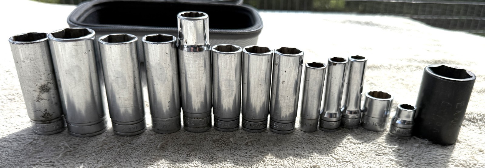 LOT OF 14 SNAP-ON SOCKETS – AS PICTURED