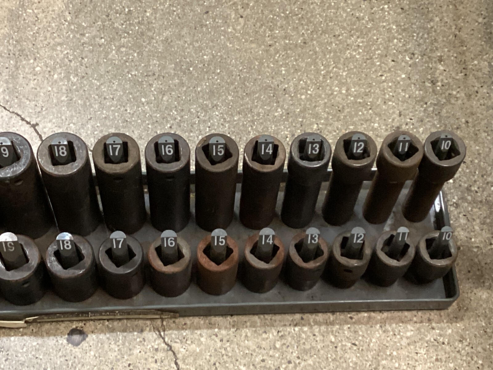Snap-On Tools Impact Sockets Metric Impact 1/2”- 3/8” Drive – Black 34 Piece