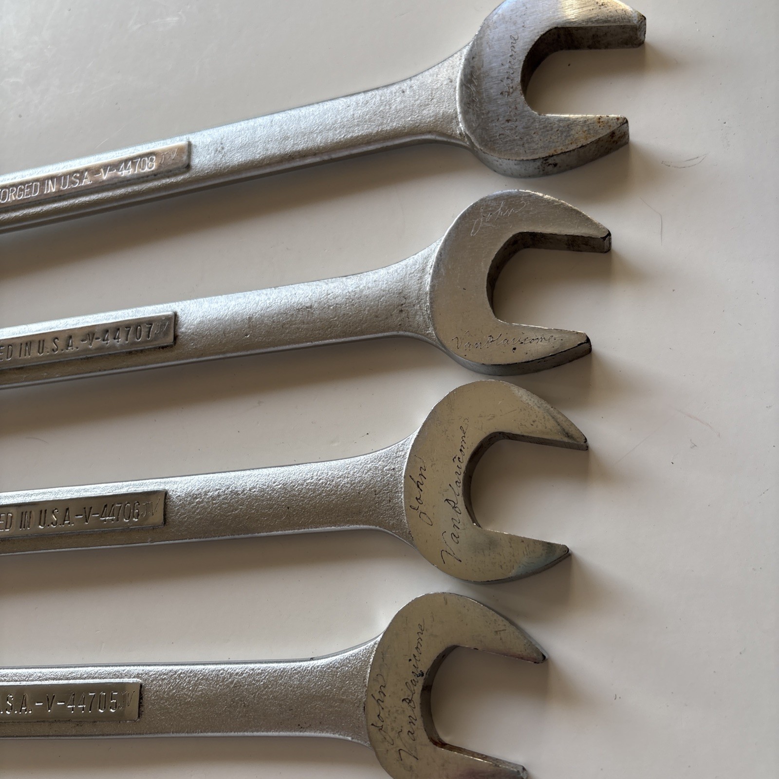 Craftsman SAE Combination Wrenches USA 12pt, 1″, 1-1/16, 1-1/18, 1-1/4 -V-SERIES