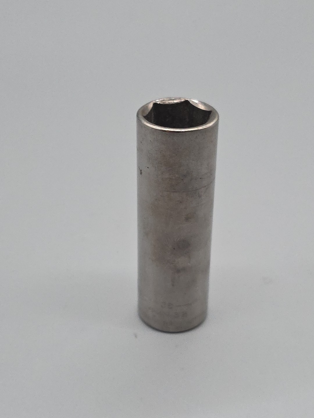 Craftsman Tools 3/8” Drive Deep Well Socket Metric 15mm G2 44432 USA