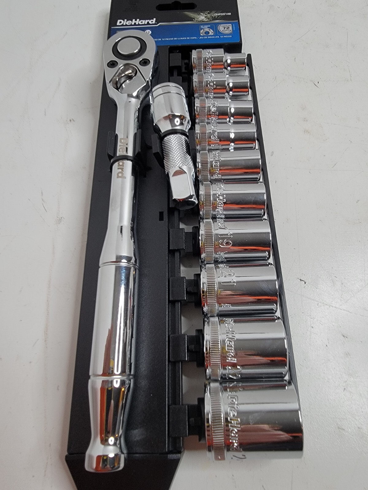 DieHard 1/2 Drive Socket Set Ratchet Extension Metric 12-Point Chrome DHP55146