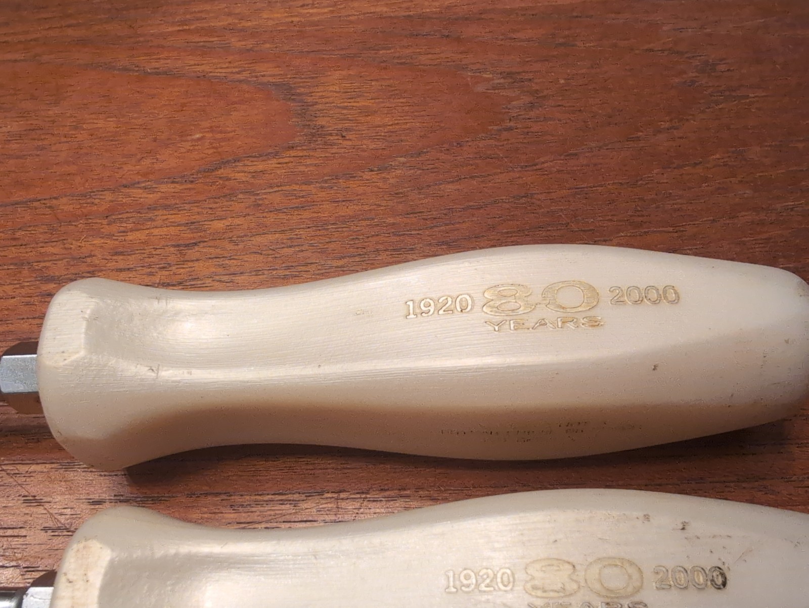 SNAP ON 80TH ANNIVERSARY 4pc HARD HANDLE SCREWDRIVER SET White Pearl