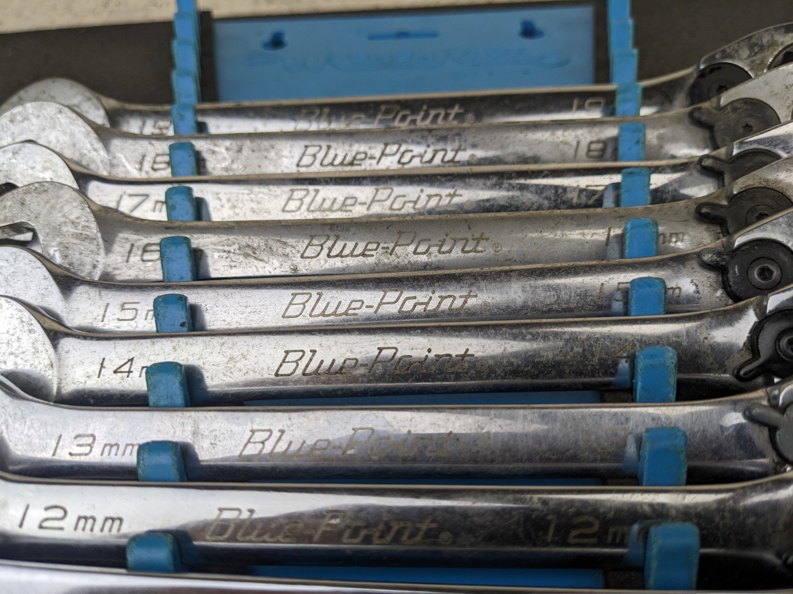 #bp450 Blue Point BOERM712 11 Pc Metric Reversible Ratcheting Wrench Set 9-19mm