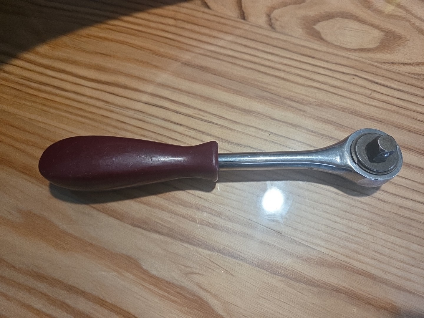 RARE Matco Vintage 3/8″ Drive Maroon Burgandy Hard Handle Ratchet Sockets