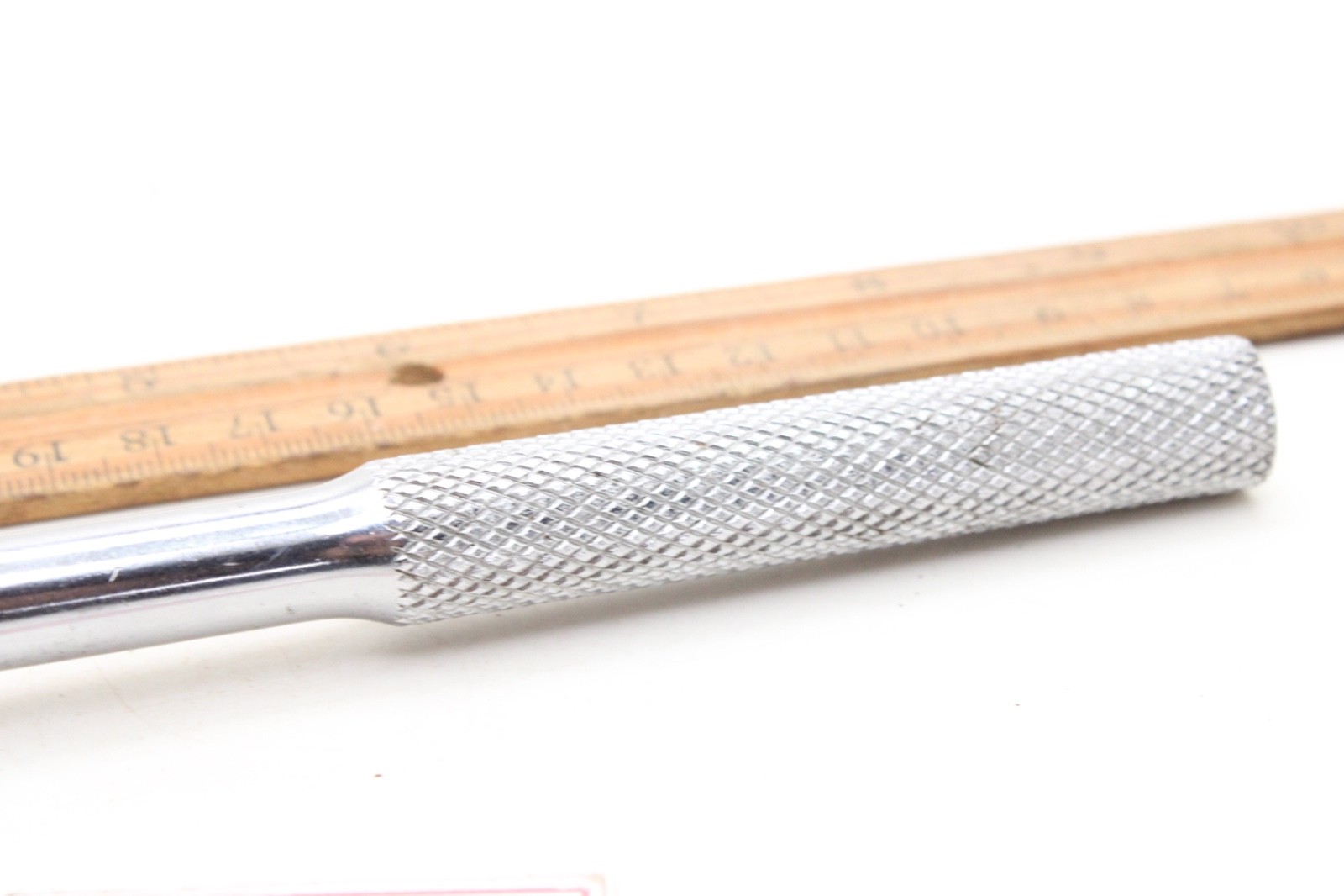 Unbranded 3/8” Drive Standard Ratchet Round Head Knurled Grip 7.75″