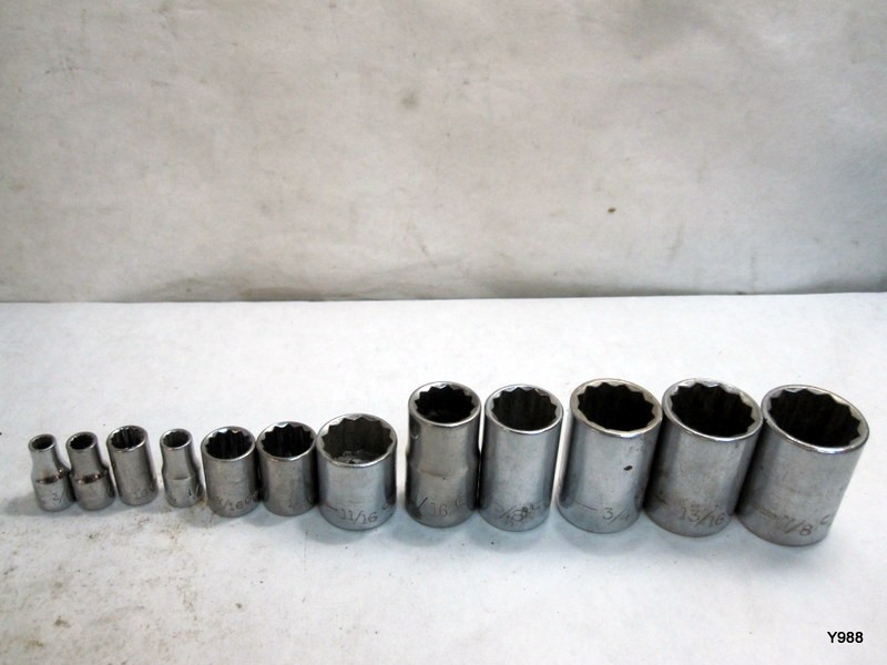 CRAFTSMAN set of 12 sockets mix lot see description