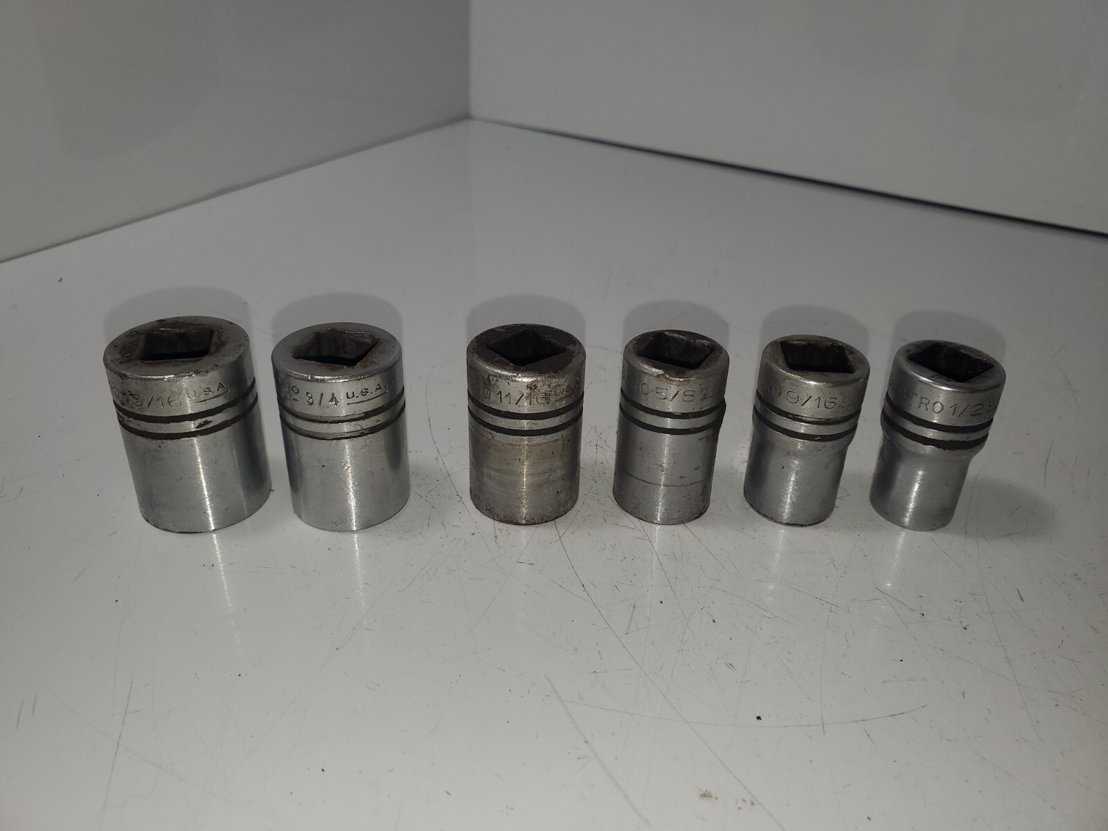 Indestro 1/2D 12pt -3/16,3/4,11/16,5/8,9/16,1/2 Sockets