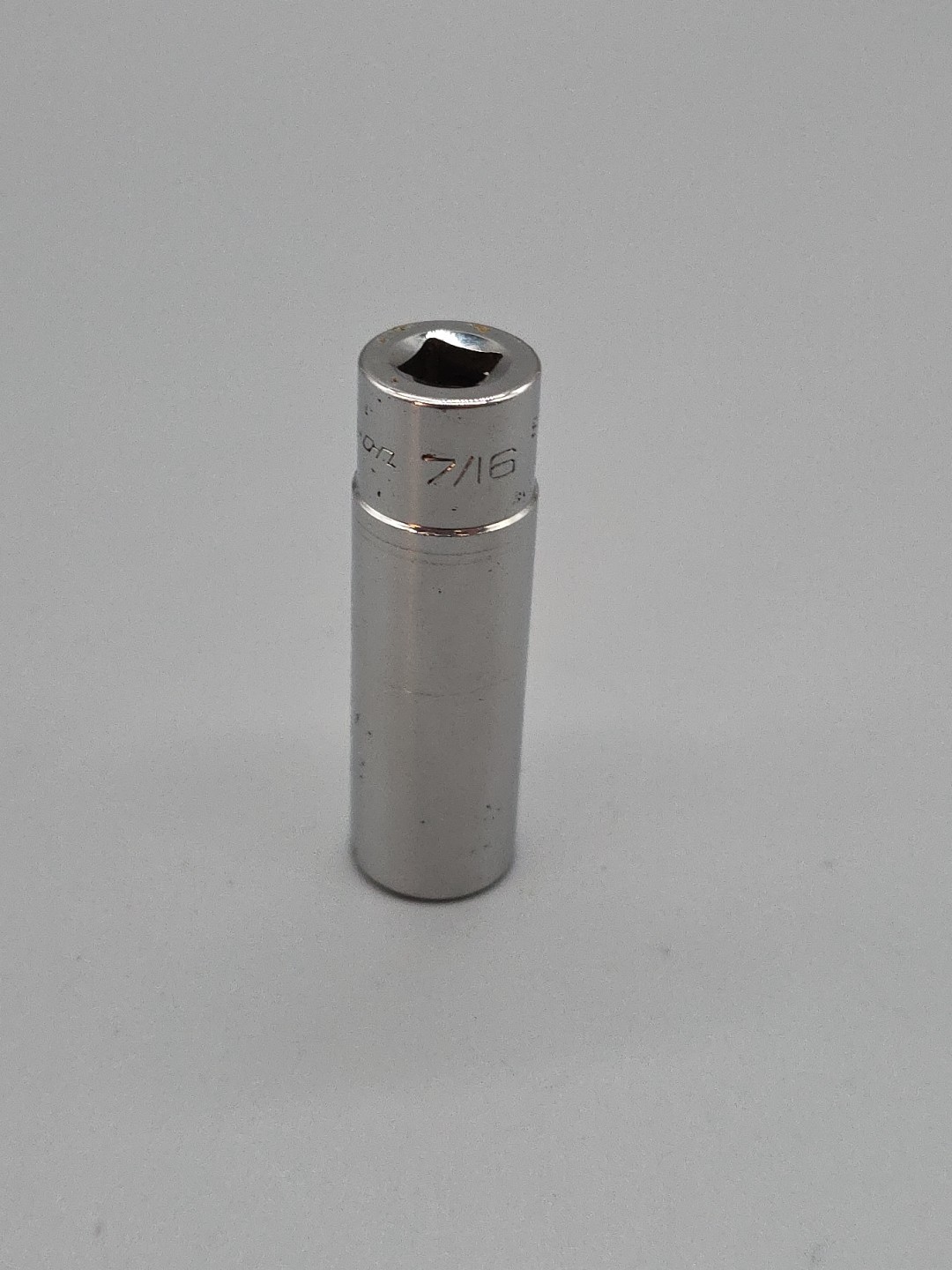 Snap-on Tools 7/16″ 1/4″ Drive 6 Point Deep Chrome Socket STM14 USA