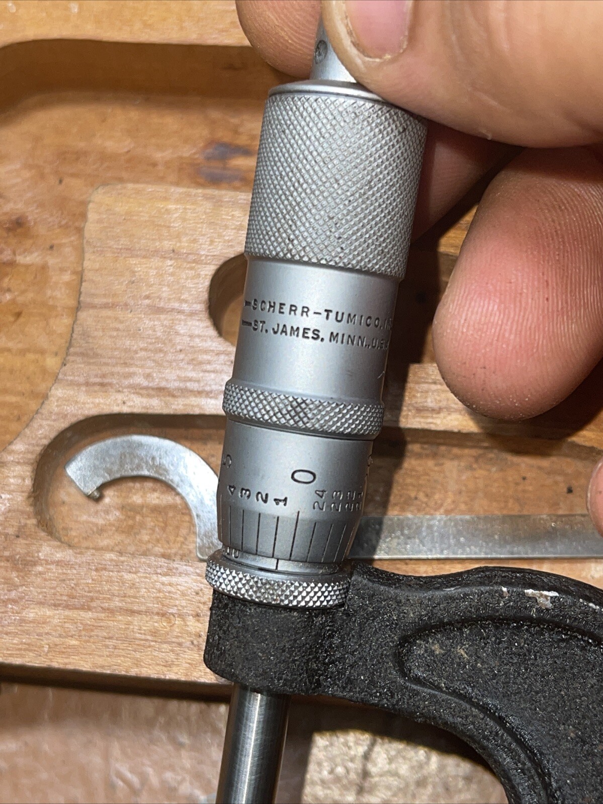 Scherr Tumico USA 25 – 50 MM Outside MICROMETER .97 – 1.97 Inch With Box 1-2