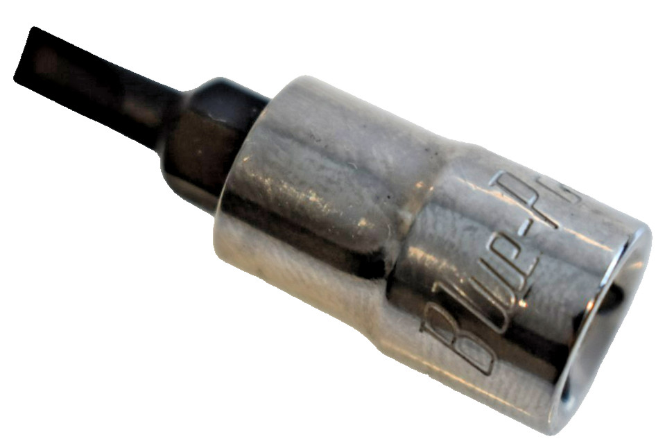 Blue Point Tools BLPFT14532 5/32″ Flat Bit Screwdriver Socket 1/4″ Drive Chrome