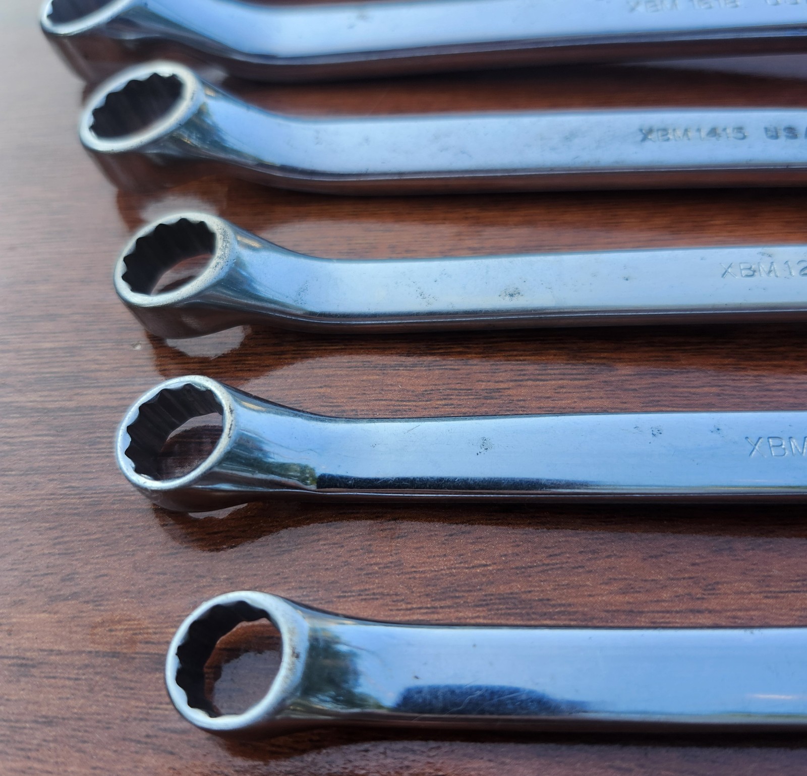 Snap On XBM1011-1719 10-19mm 12 Point 6 Piece 10° Offset Box End Wrench Set USA