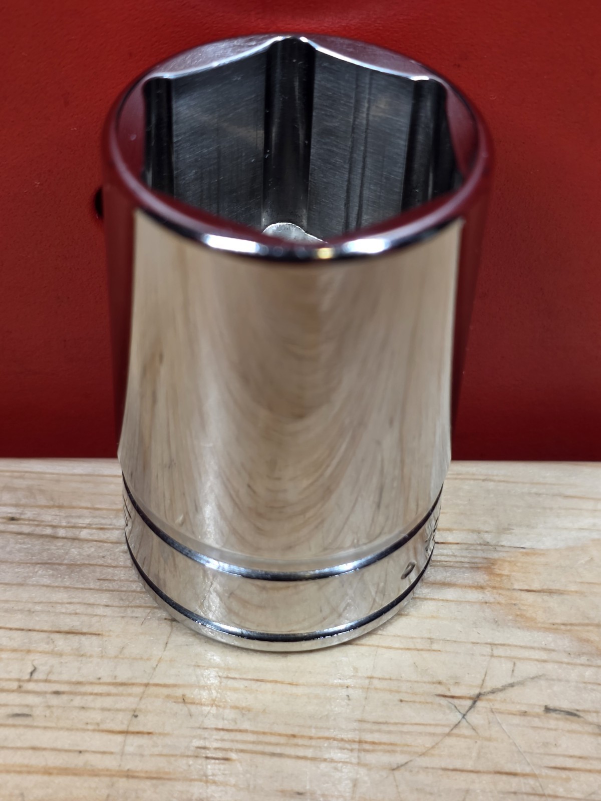 Snap-on Tools FSS281 7/8″ SAE 3/8″ Drive 6-Point Semi-Deep Chrome Socket USA