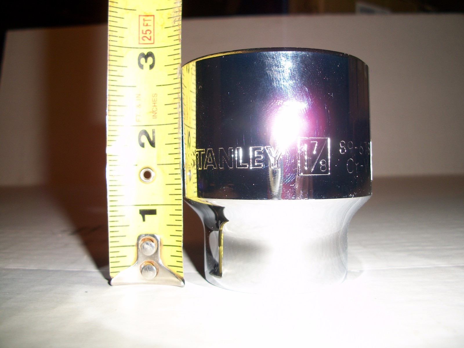NEW STANLEY 3/4 in Drive 1-7/8 inch 12 Point socket