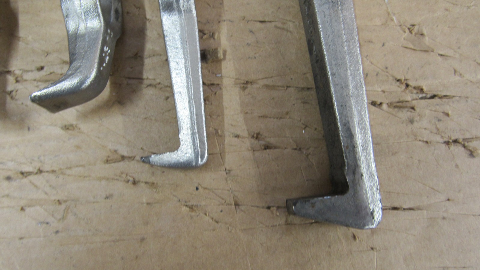 Snap On CJ-85 Bar Type Puller Set w/3 Pair of Jaws