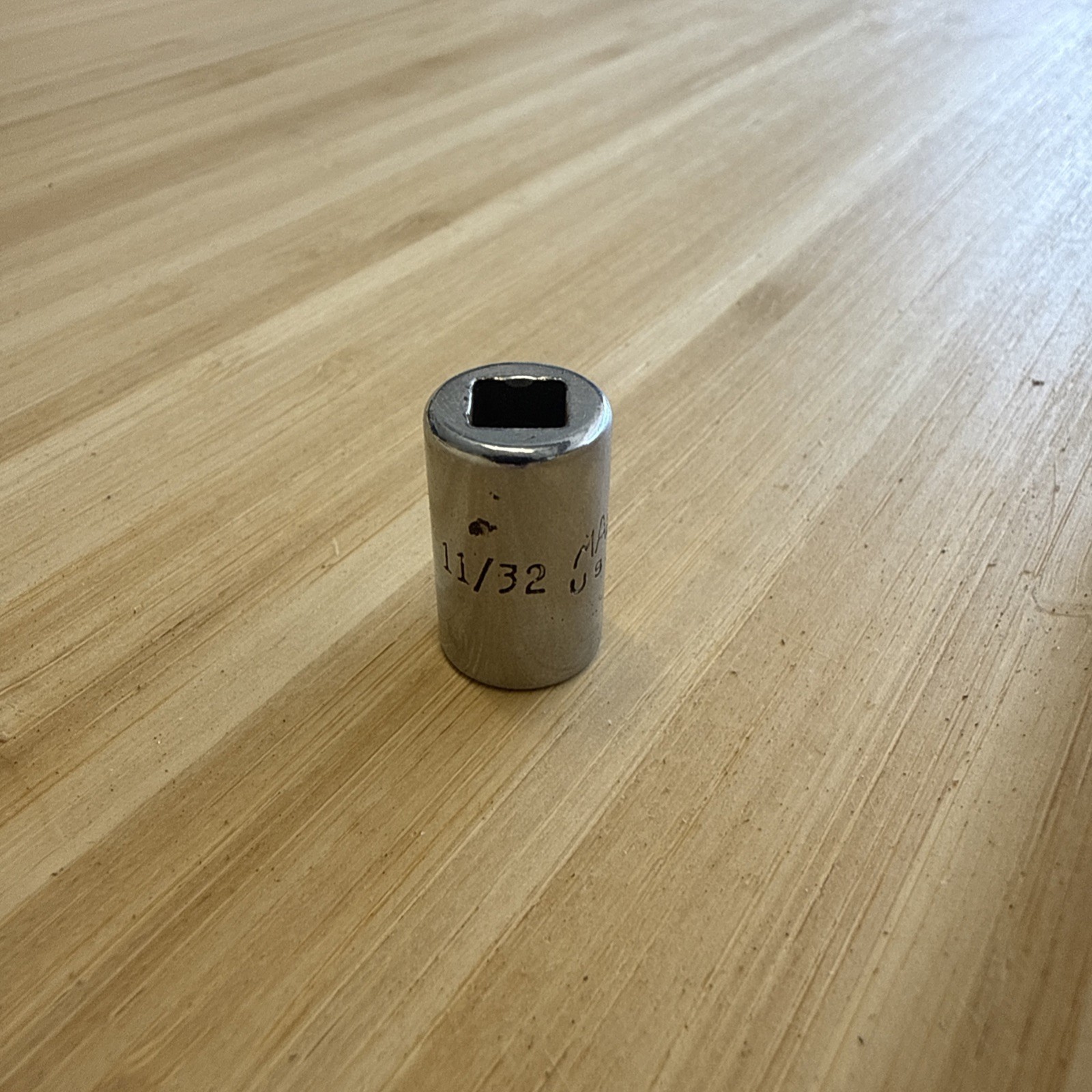 MAC USA 11/32″ 6-Point 1/4″ Drive Shallow Socket M116