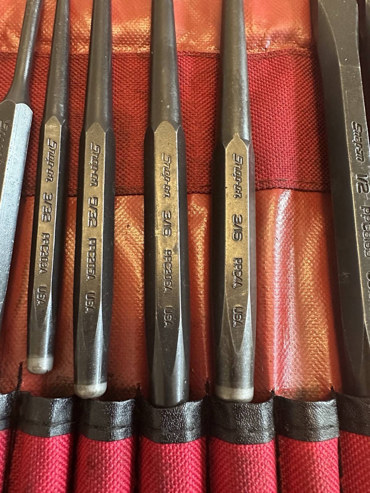 Snap On 11 pc Punch and Chisel Set PPC710BK.