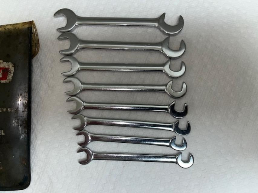 Vintage Craftsman -V- 4306 Crown Top 8 Piece Open-end SAE Ignition Wrench Set
