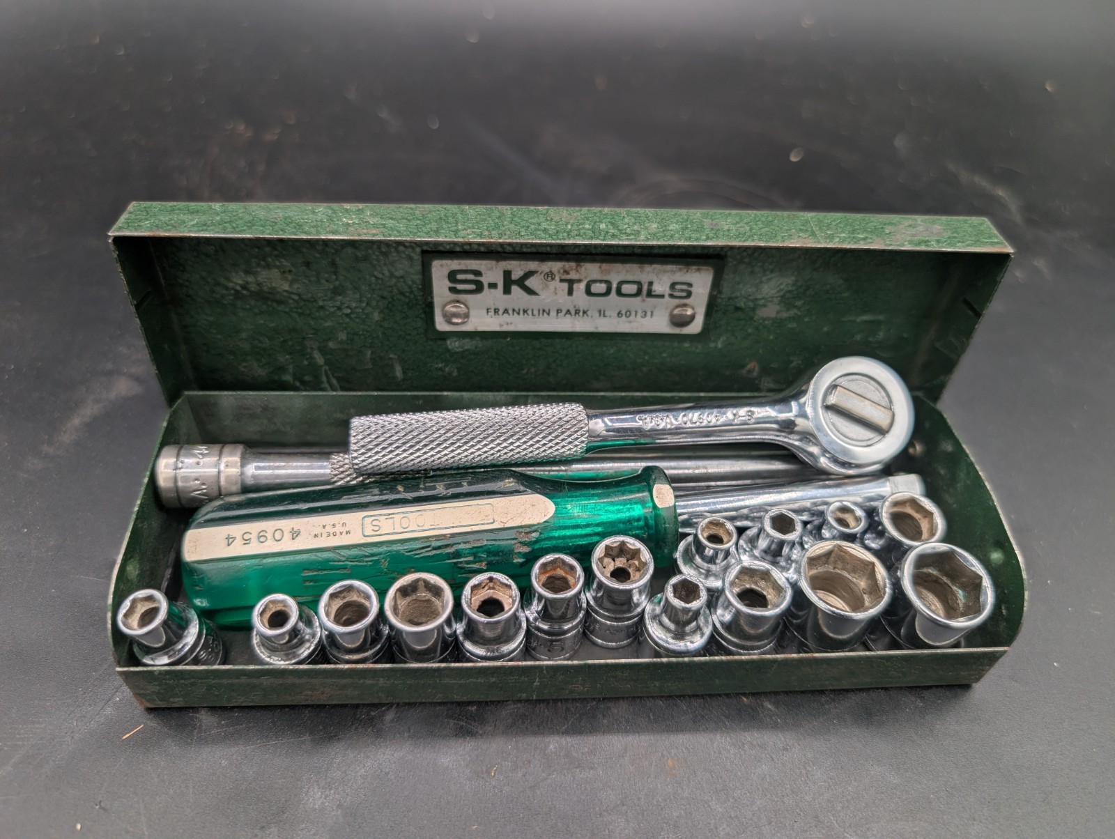SK Tools 1/4″ Dr Socket Set 20pc USA Ratchet Driver Extsn