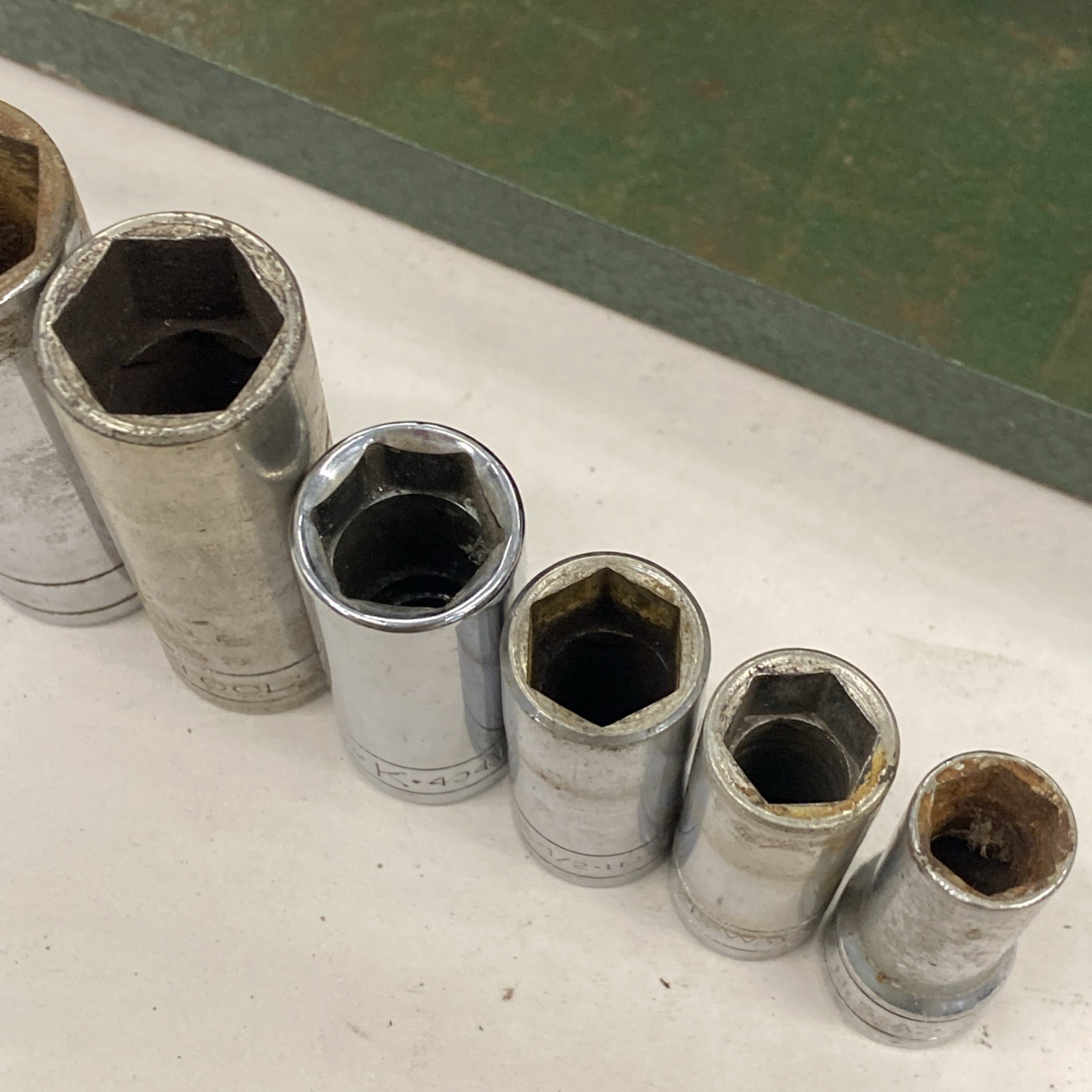 S-K Tools/SK USA 3/8″ Drive 6pt SAE 8pc Deep Socket Set 3/8″ to 13/16″, M0864
