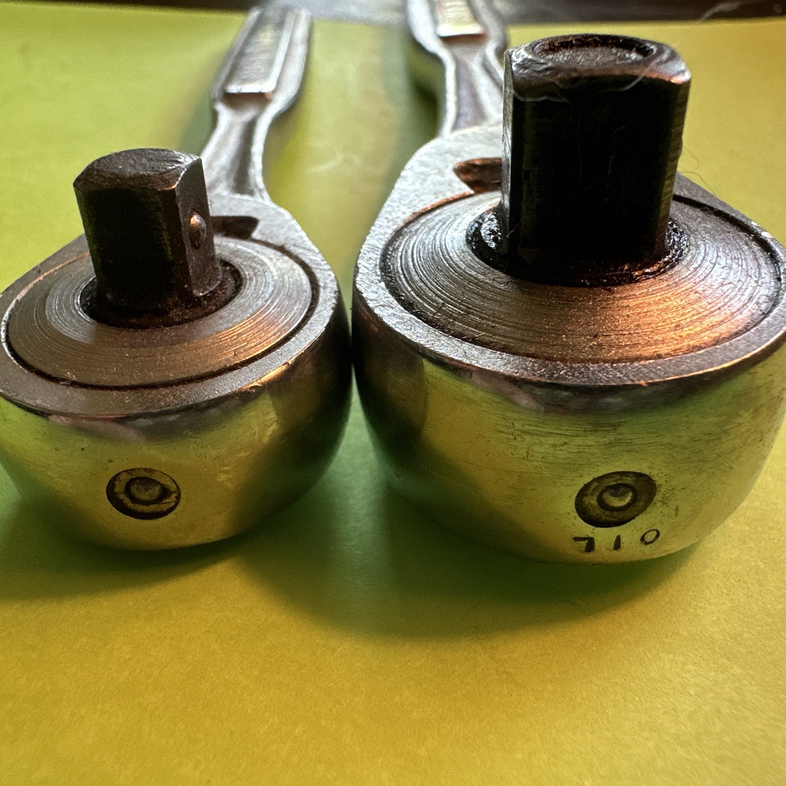 Craftsman 1/4″ Drive V-43185 & 3/8″ V-43785 w/Oil Port Button Release Ratchets