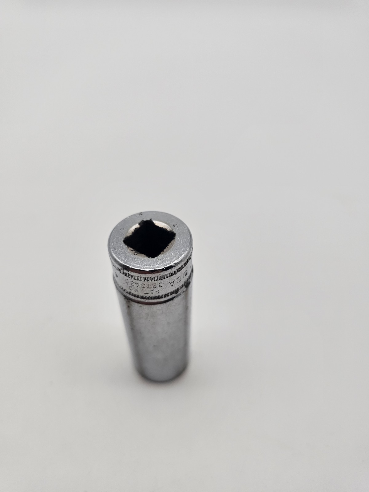 Snap On Tools 3/8″ Drive 17mm metric Deep 6 Point Chrome socket SFSM17 USA