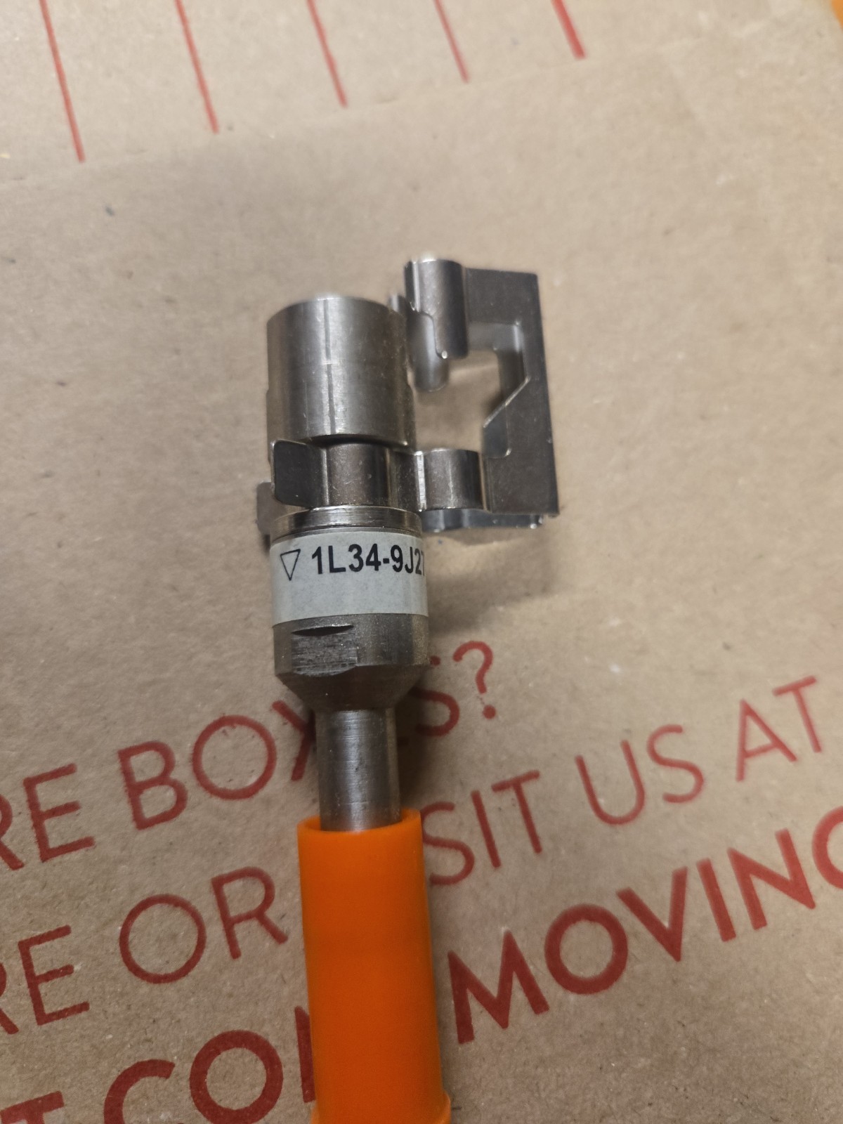 USA!!! NEW Genuine OEM Ford 1L34-9J274-AA Fuel Pump Fuel Cross-Flow Check Valve