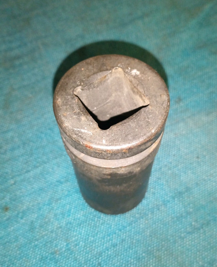 32MM Deep Impact Socket 1″ Long Reach 6 Point Single CR-MO Tools Mechanics DIY