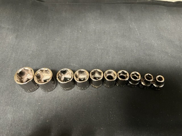 CRAFTSMAN 3/8″ DR 6PT-12PT made in USA SAE and Metric sockets, LOT of 46 PCS