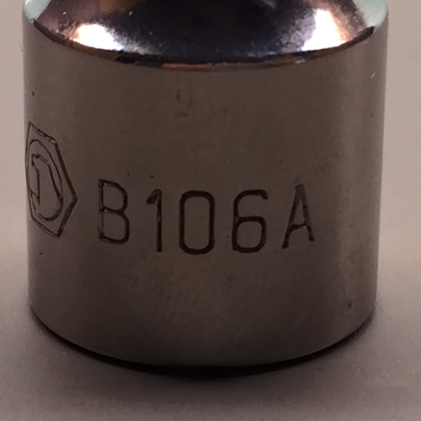 MATCO TOOLS B106A 3/8″ DRIVE 5/16″ SAE 6 POINT CHROME SOCKET USA