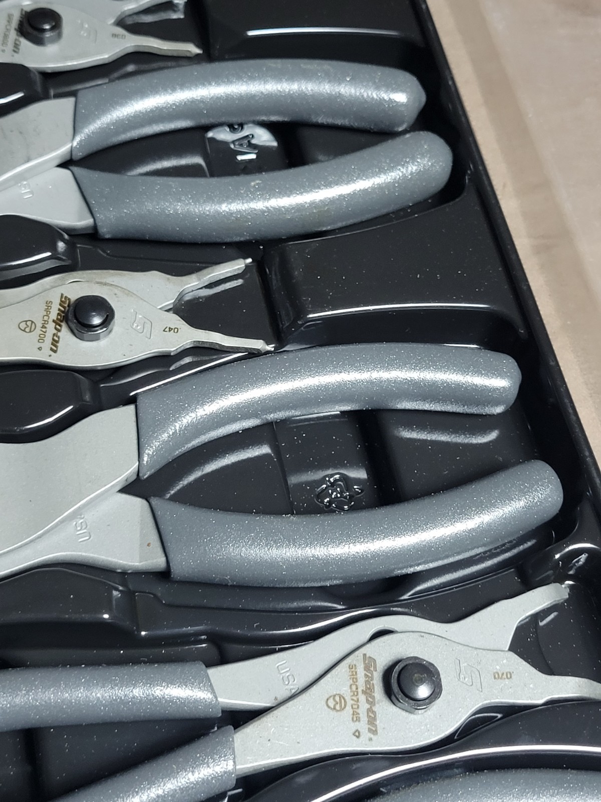 Snap-On 7 Piece Snap Ring Plier Set Grey Soft Grip Handle Set SEE DESCRIPTION