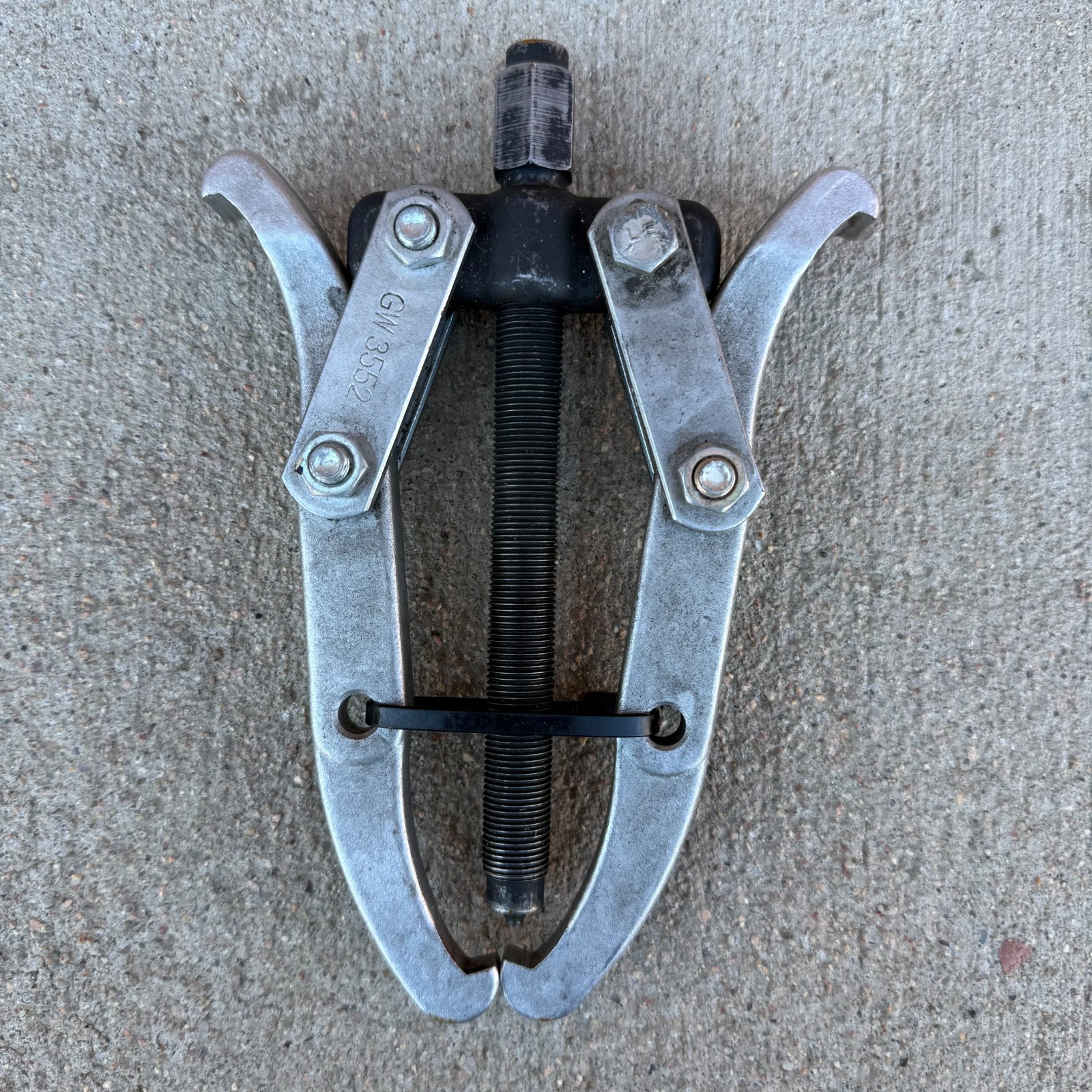 3” 3-Jaw Gear Puller Bearing Pulley Remover Heavy Duty Forged Steel