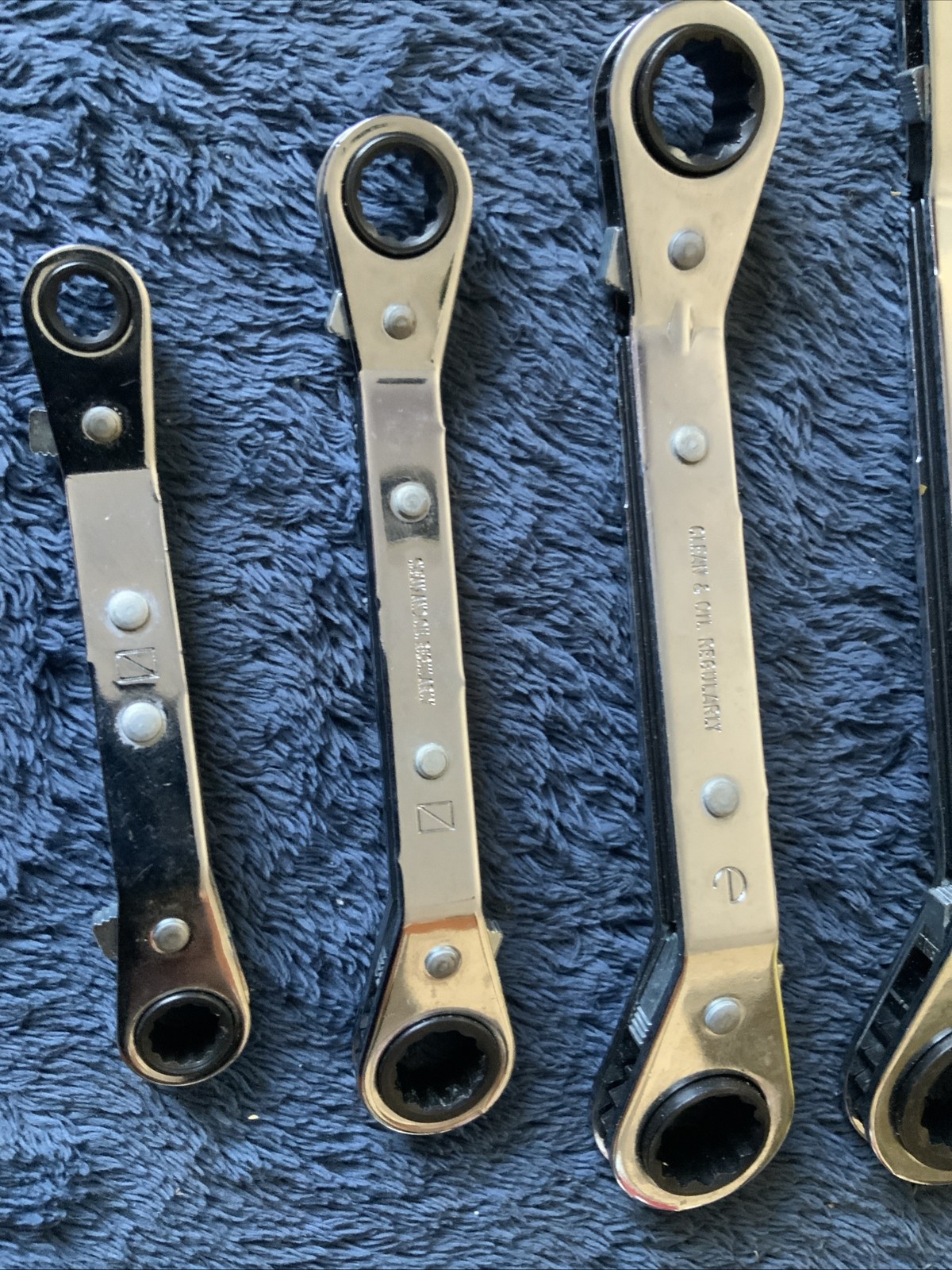 Blue Point Ratcheting Wrench Set, Sae…5pc….buffed Marks…..vv