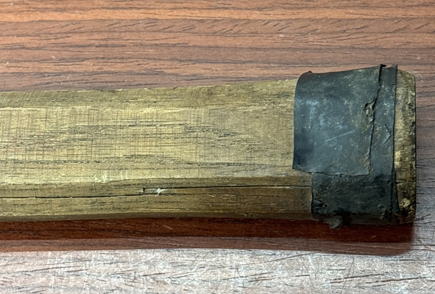 VINTAGE SNAP ON TOOLS BF611 AUTO BODY WOOD HANDLE SHORT PICK HAMMER