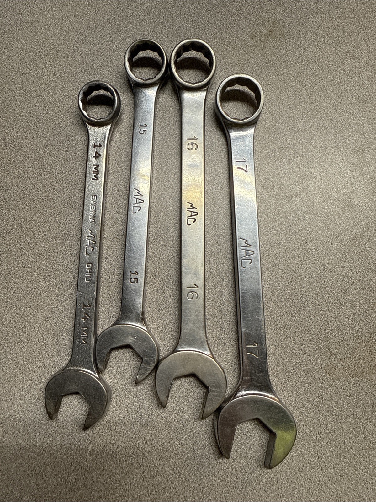 Mac Tools 11 Pc Metric Combination Wrench Set 9mm-19mm M9CW-M19CW w/rack