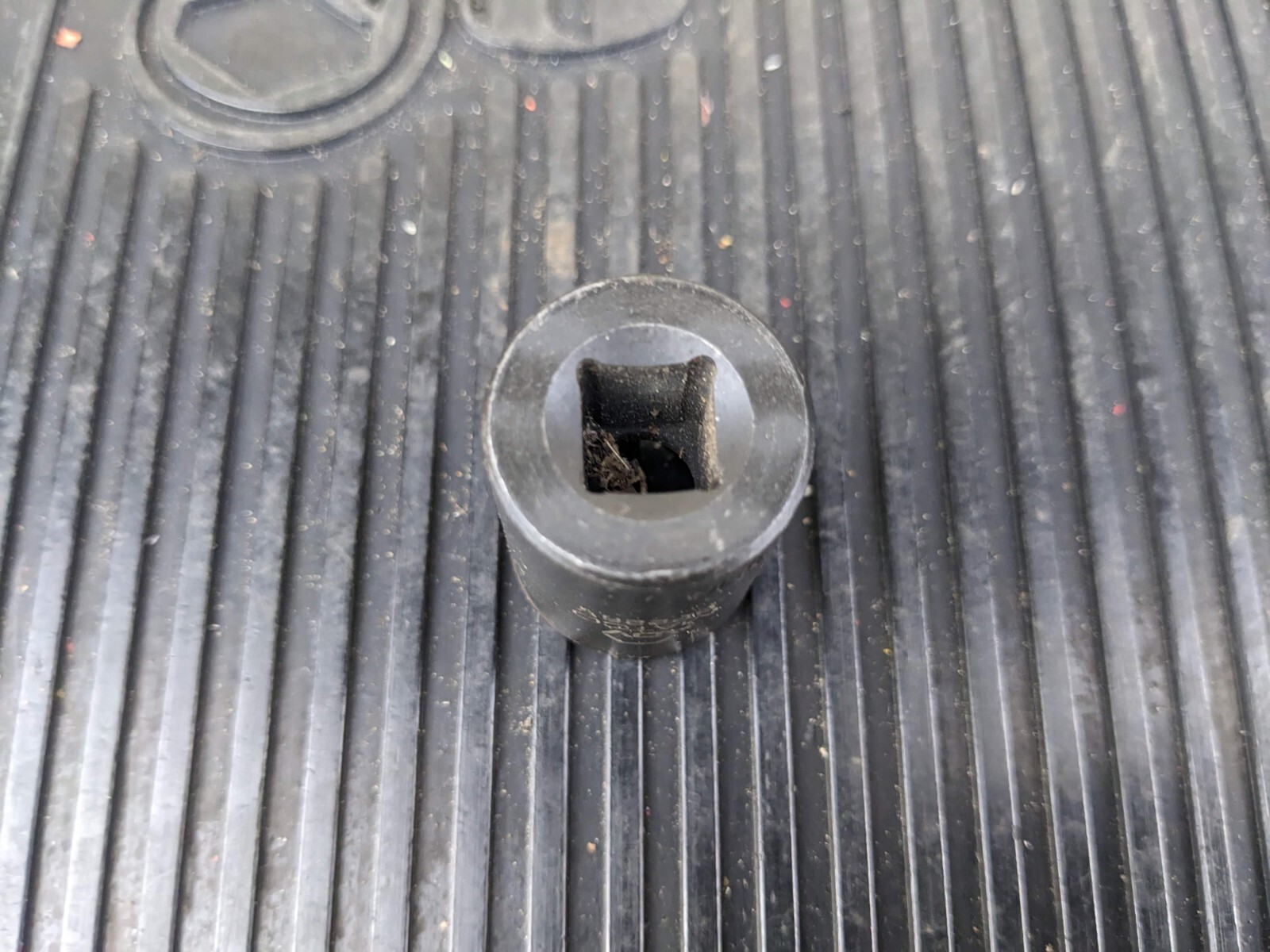 #bb526 MATCO ADV BP226V, 3/8″ Drive, 11/16″ Impact Socket, Shallow, 6 Point
