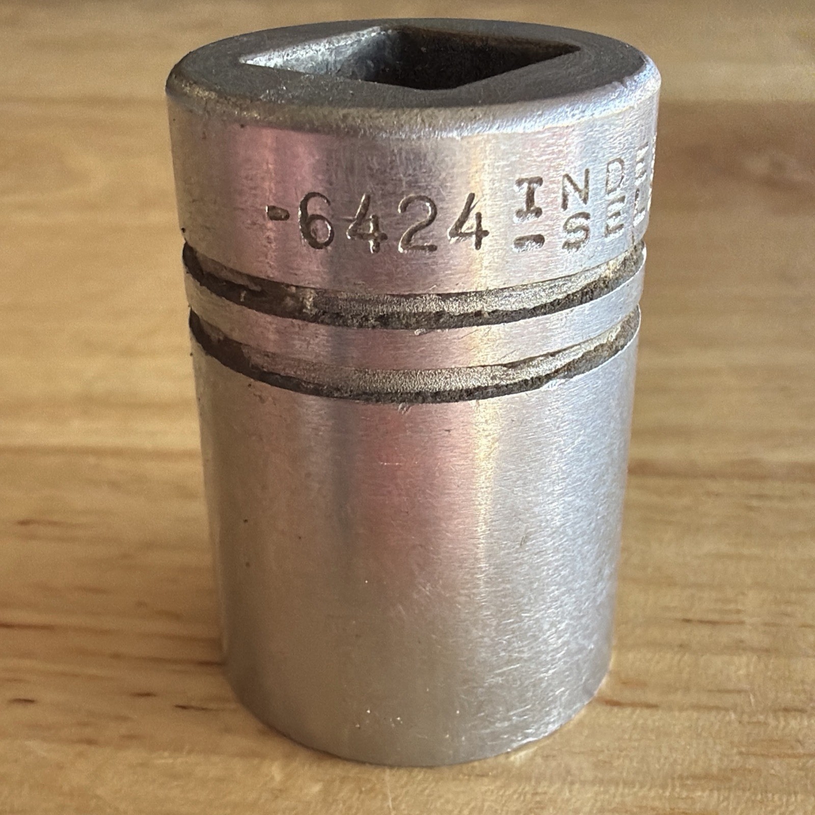 Indestro Select 3/4″ Shallow Socket 1/2″ Drive 12 Point 6424 Vintage Made in USA