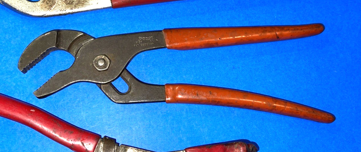 SNAP-ON & BLUE-POINT TOOLS 2 PIECE ADJUSTABLE JAW + SPARK PLUG BOOT PLIERS