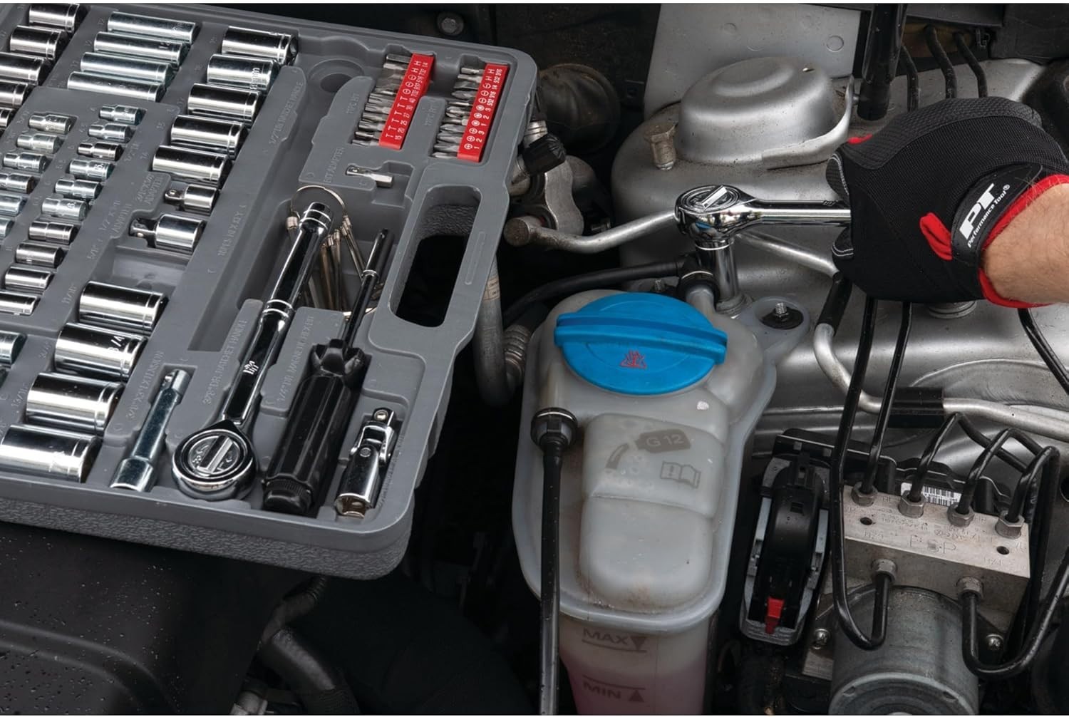 100-Piece Professional Socket and Bit Set – SAE/Metric Ratchet Collection