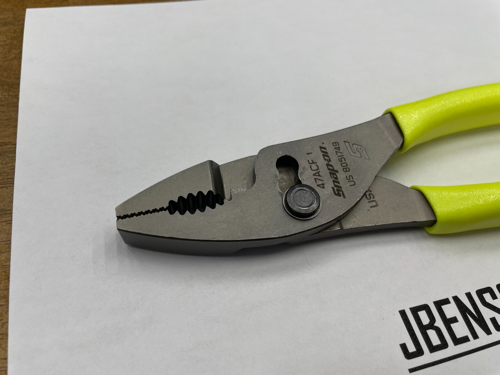 Snap-on Tools USA NEW HI-VIZ 8″ Talon Soft Grip Combo Slip-Joint Pliers 47ACFHV