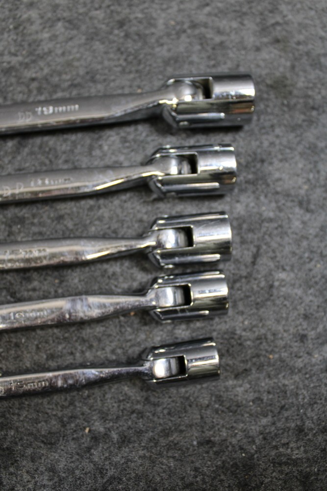 SK Tools Metric Flex Head Combination Wrench Set 10mm-19mm w/Tray (458903)