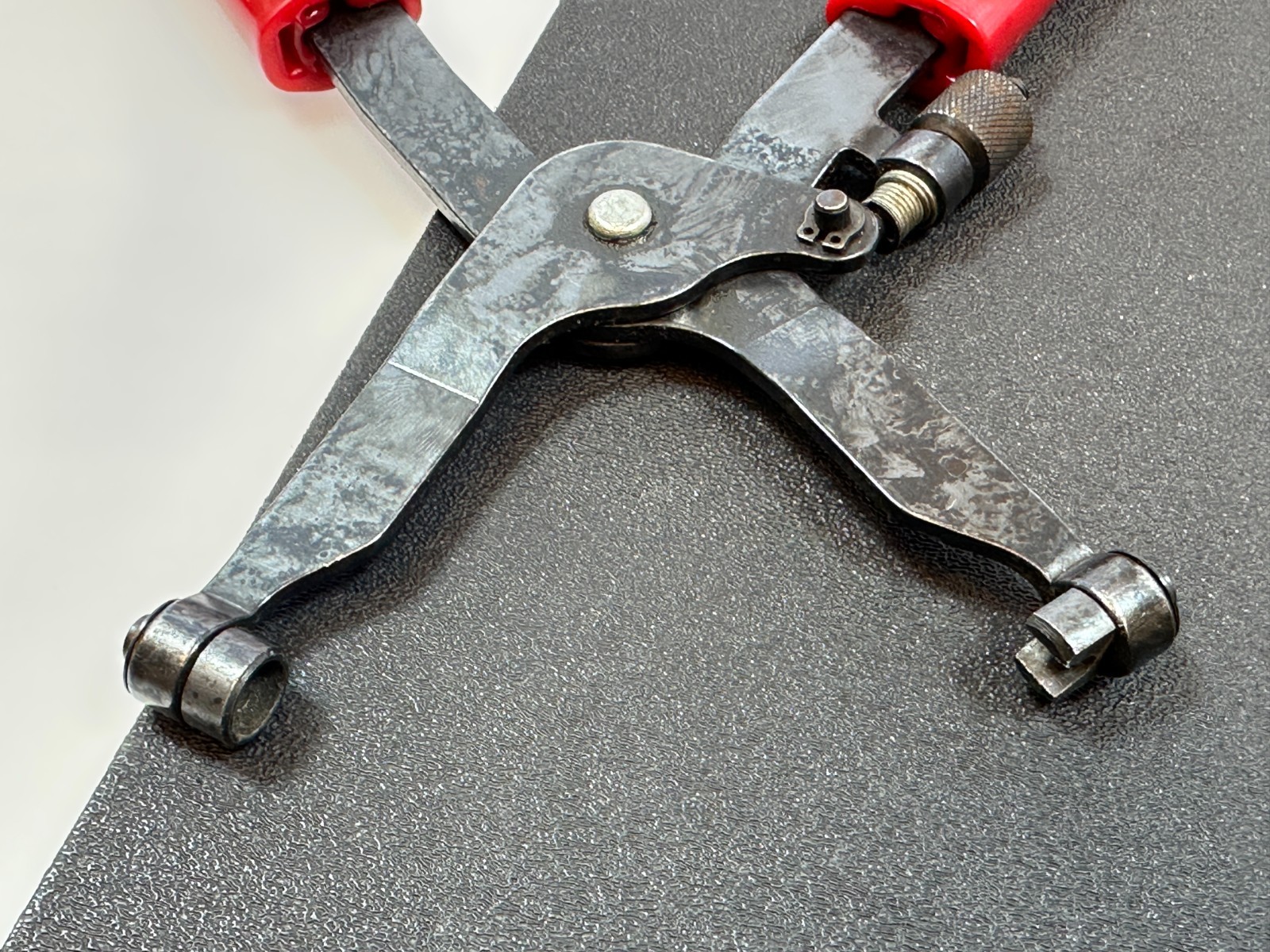 🇺🇸 Matco Tools USA MST9560 Adjustable Hose Clamp Pliers w/ Red Comfort Grip