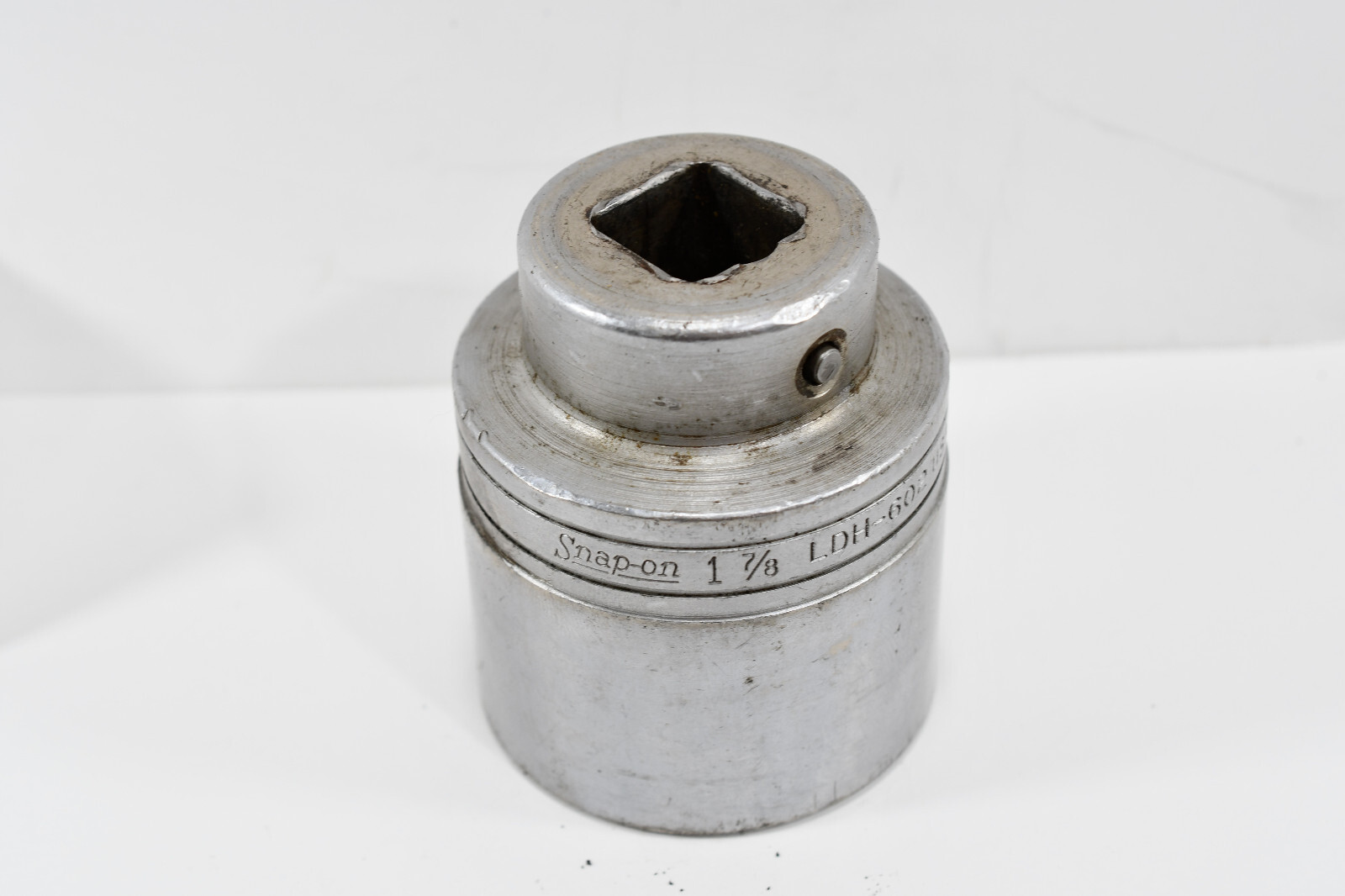 SNAP ON LDH602 1-7/8″ 3/4″ DRIVE SAE 12 POINT SHALLOW SOCKET M348A