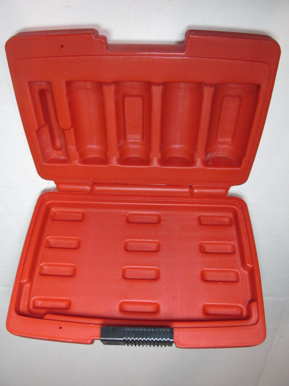 CTA Red Plastic Case for 1463 Half-Metric Flip Socket 5 PC Set – case only