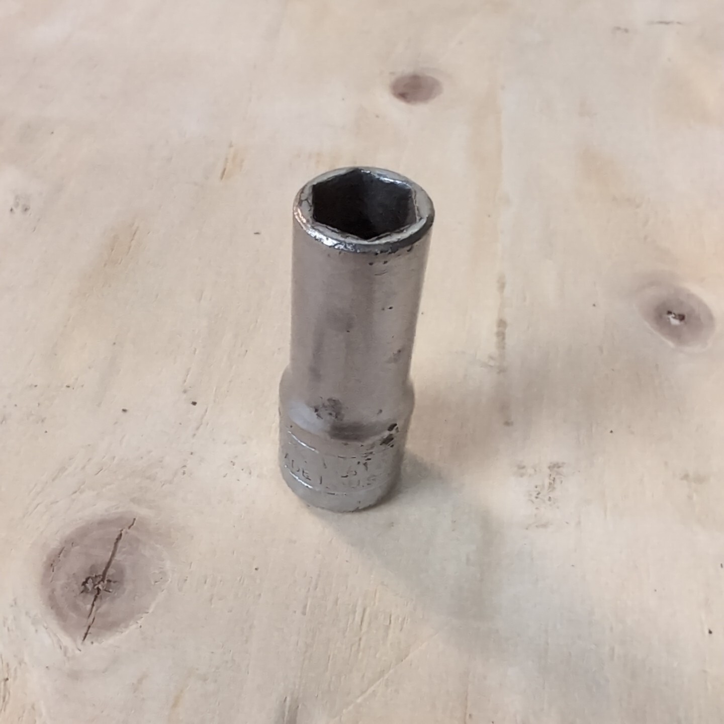 SK Wayne 3/8″ Drive 6 Point 3/8In. Deep SAE Socket 40412 Made in USA